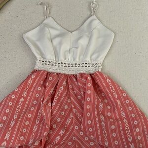 Adorable Romper w/ open seam in the middle